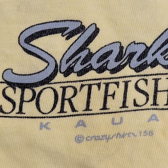 Vintage 80s Shark Tank-Top Small 17x24 Crazy-Shirts Kauai - Picture 4 of 16